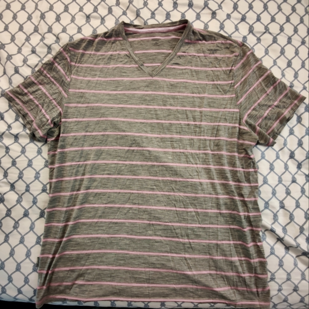 Men's XXL icebreaker t-shirt merino wool